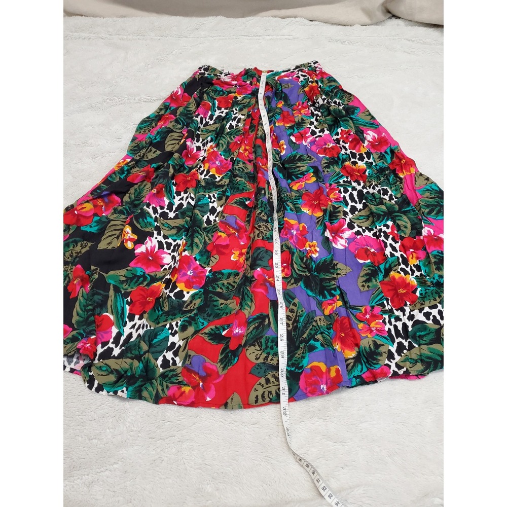 Maximalism - Picture 8 of 9